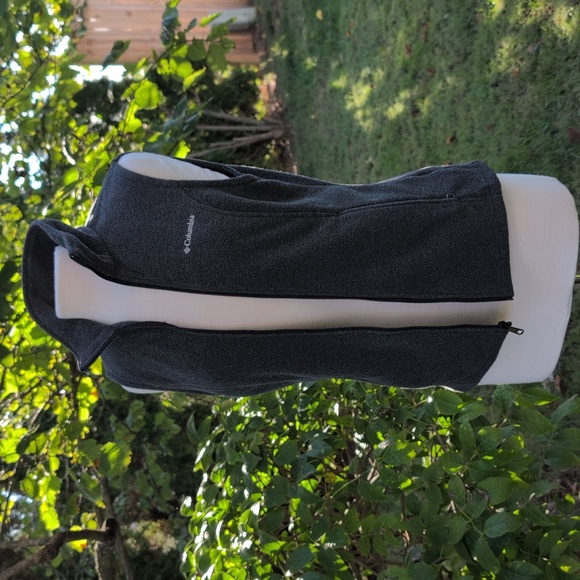 Columbia Dark Gray Fleece Vest Medium - Picture 1 of 6